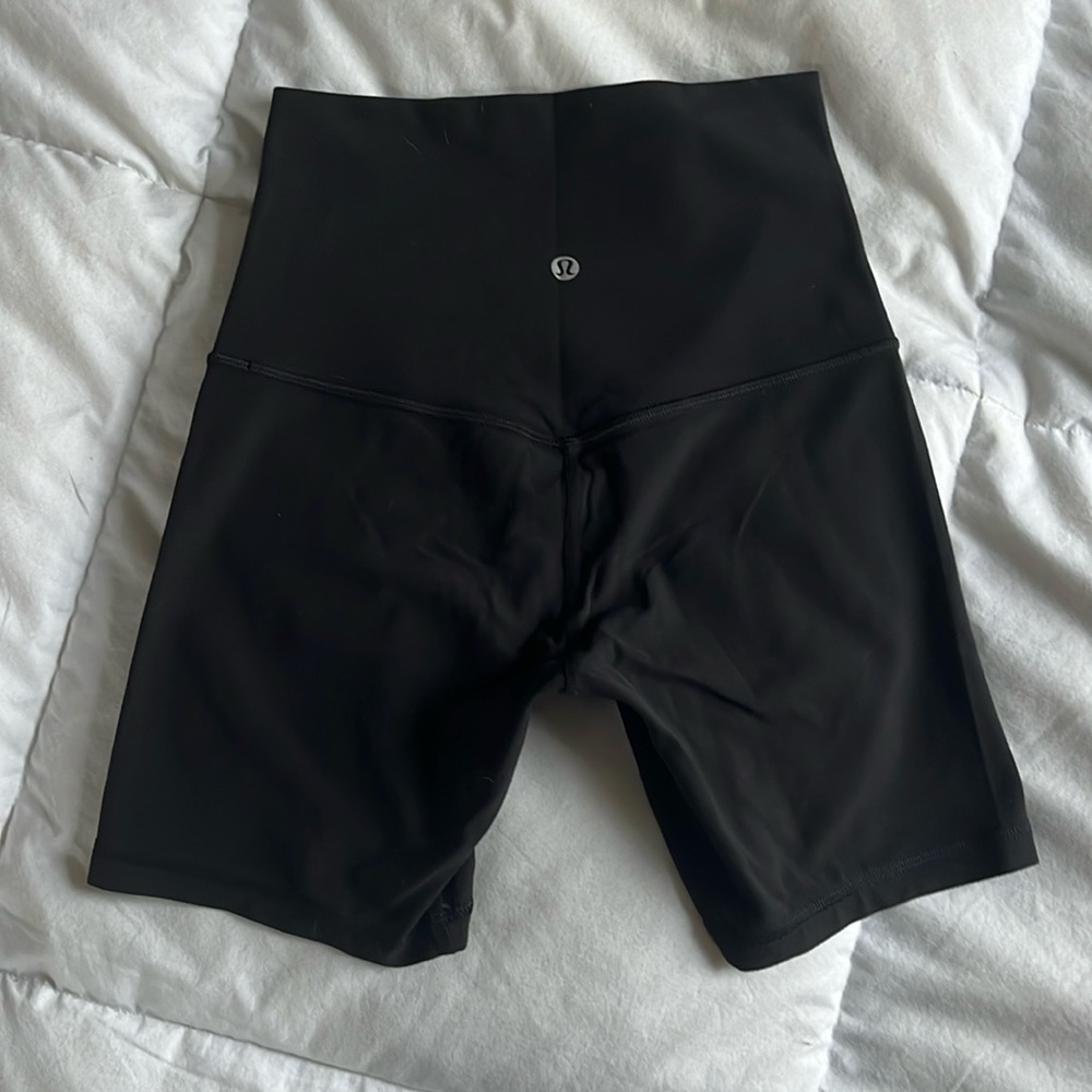 lululemon Align High-Rise 4” shorts size 4